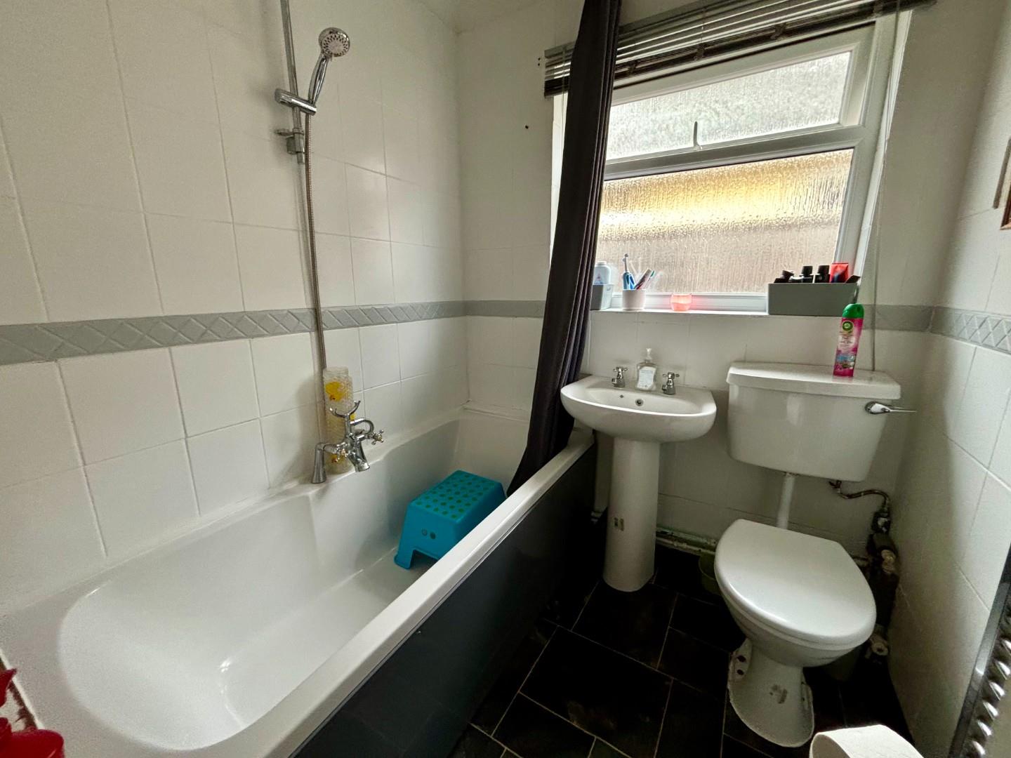 Newport Pagnell Road, Hardingstone O'Riordan Bond